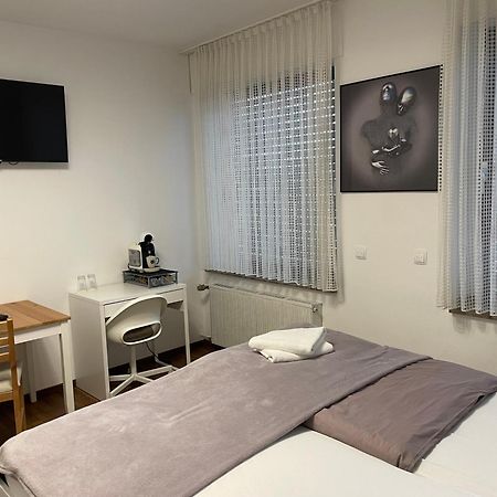 Hotel Kronenhof & Gaststaette Zum Fehling Julich Ngoại thất bức ảnh